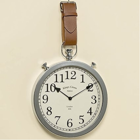 Kovové nástěnné hodiny s řemínkem 30 cm