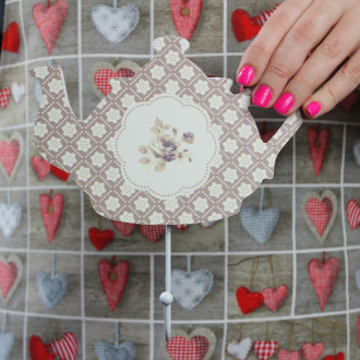 Drevený háčik na stenu Rosana