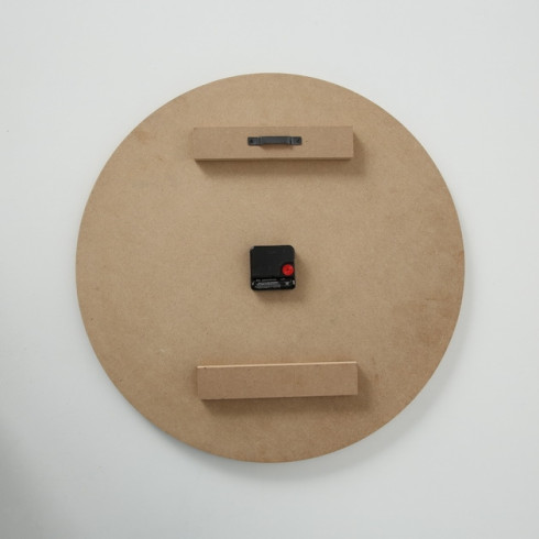 Hodiny nástenné v dekore dreva - 50 cm