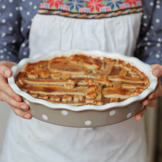 Keramická forma na koláč 26 cm hnedá, Isabella Rose