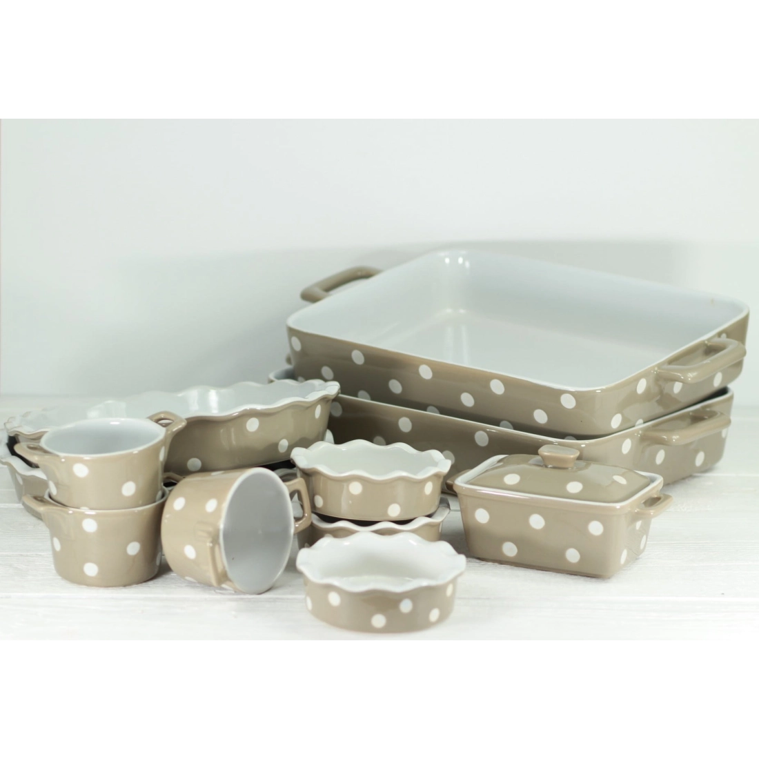 Keramická forma na koláč 26 cm hnedá, Isabella Rose