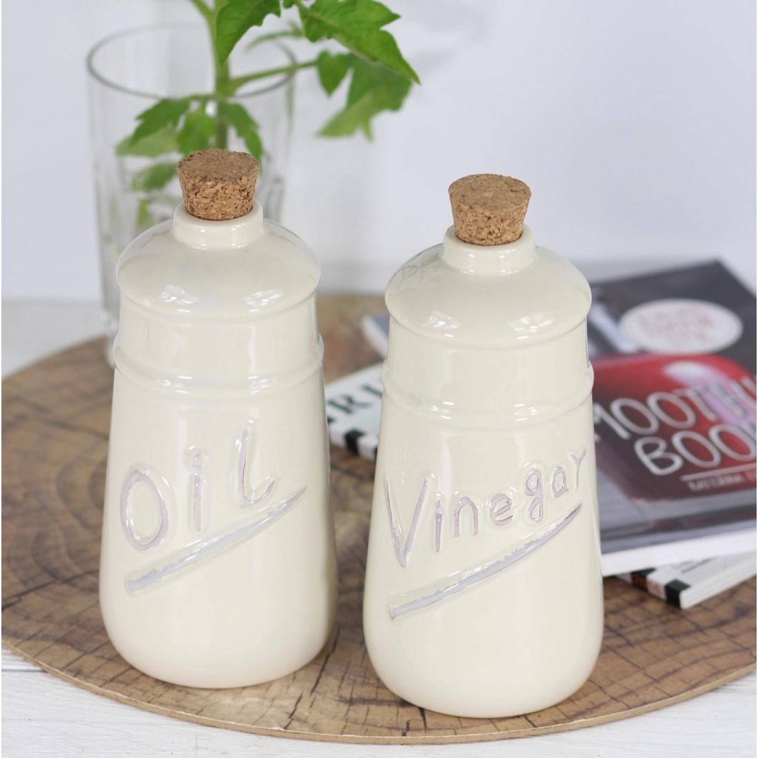 Keramické nádoby na olej/ocet - 600 ml