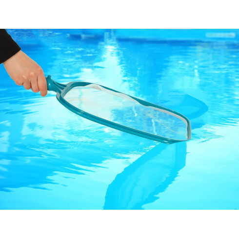Síťka na čištění bazénu