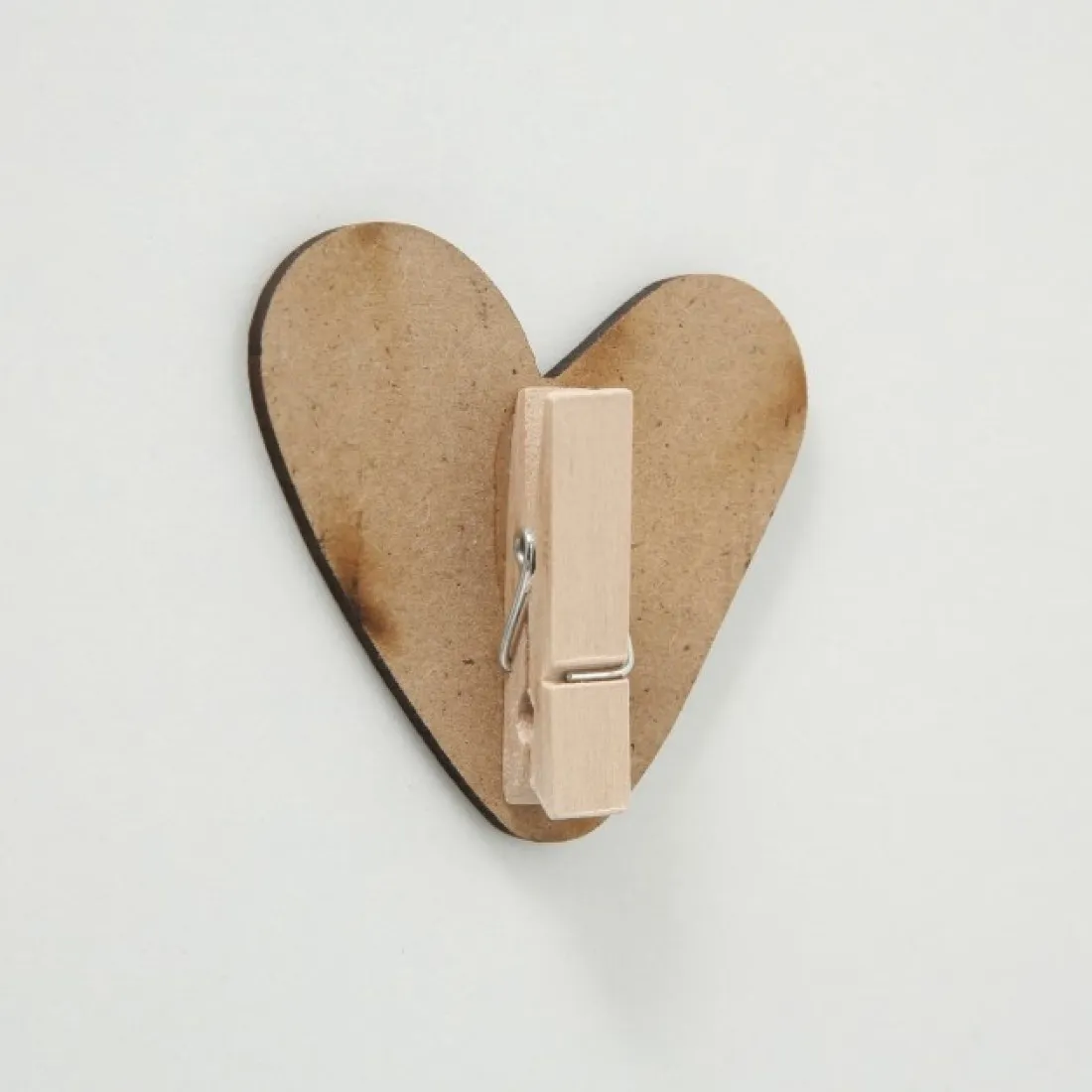 Drevená dekoračná nástenka na fotky Darling