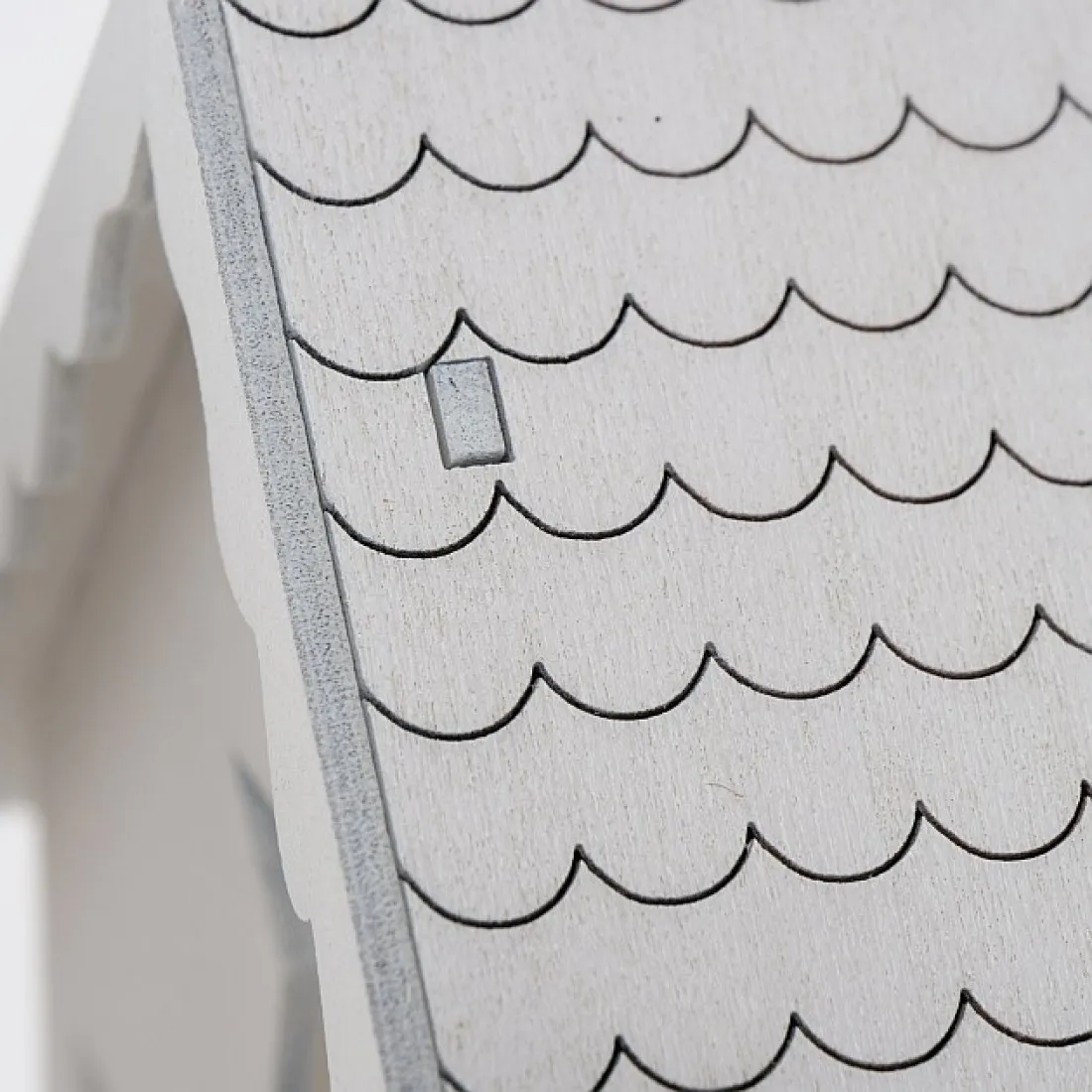 LED svietiaci domček 23 cm