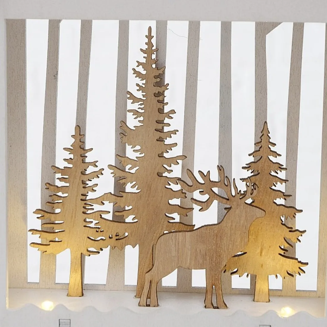 LED svietiaci domček 23 cm