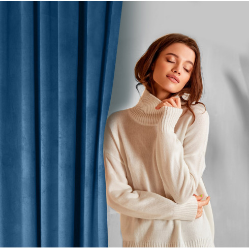 Dizajnový záves Rosa z jemného zamatu - 135x300 cm - modrý uchytenie riasiaca páska