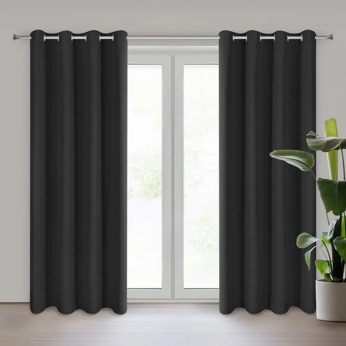 Závěs Adari z hladké matné látky 140x250 cm - černý, uchycení dekorační kroužky