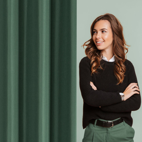 Záves Adari z hladkej matnej látky 140x250 cm - zelený, uchytenie dekoračné kolieska