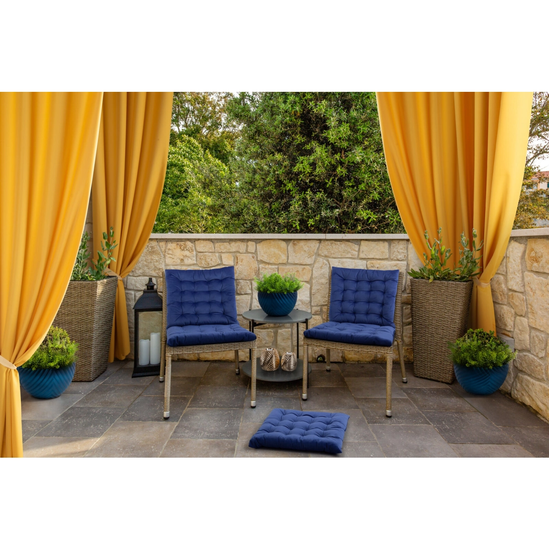 Rita függöny sima anyagból, 140 x 250 cm - mustársárga, rögzítés: dekoratív karikák