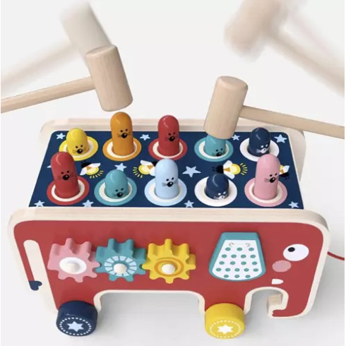 Drevený edukačný slon s kladivom