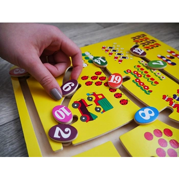 Dřevěný labyrint - čísla