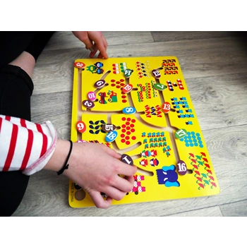 Dřevěný labyrint - čísla