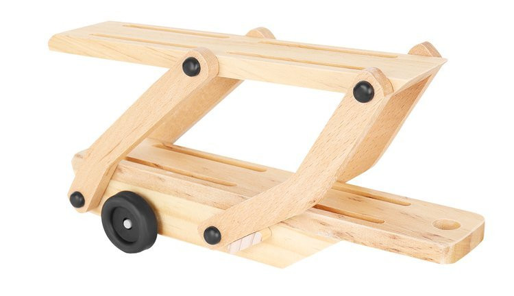 Drevený ťahač s návesom na prepravu áut - 32 cm