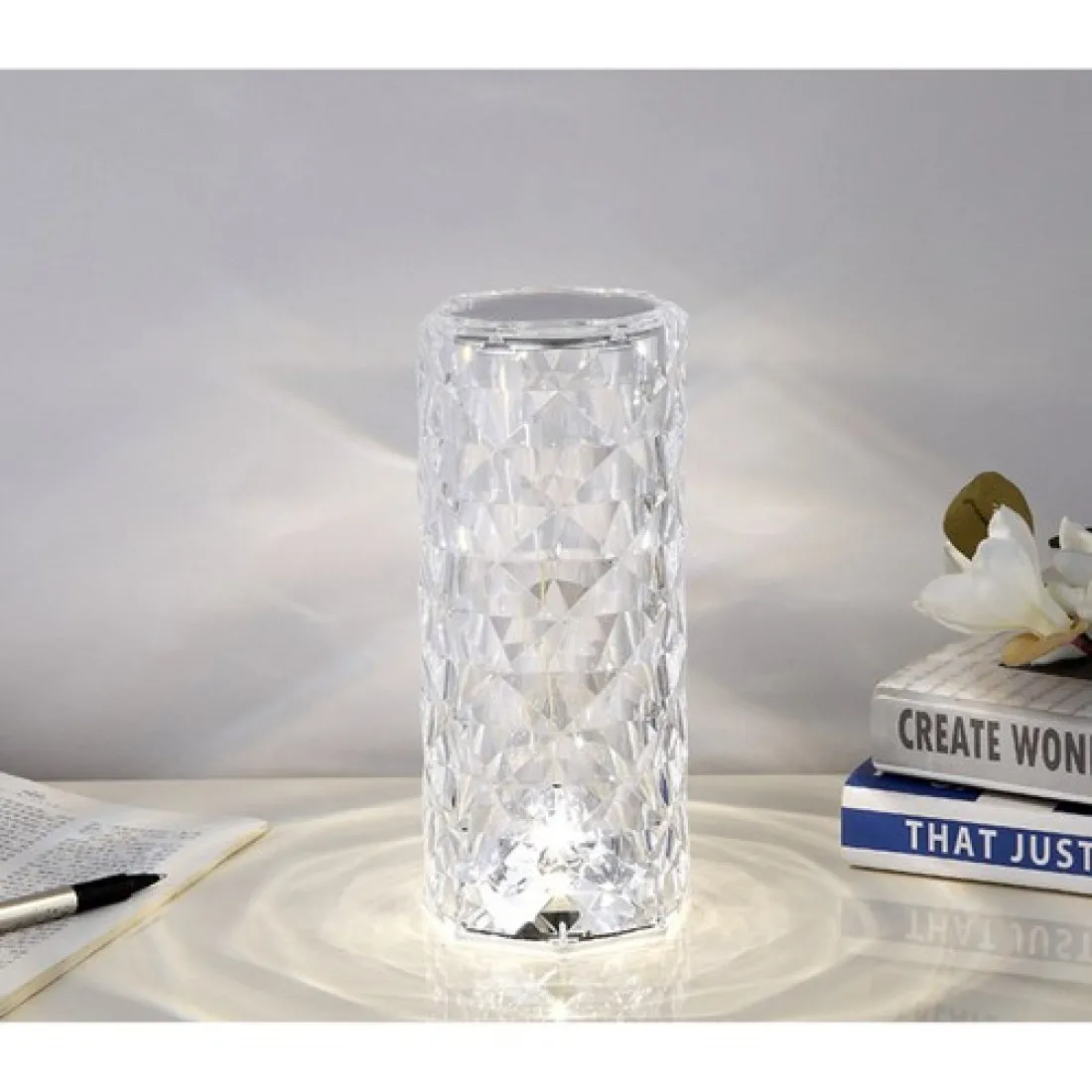 Stolní lampa Crystal LED -16 barev s dálkovým ovládáním, 400 mAh