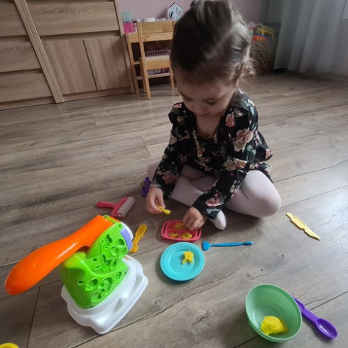 Stroj na výrobu cestovín  - Noodle Making Set