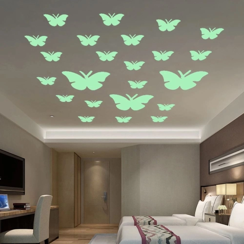 Svítící motýly na zeď