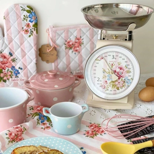 Retro kuchynská váha Marie