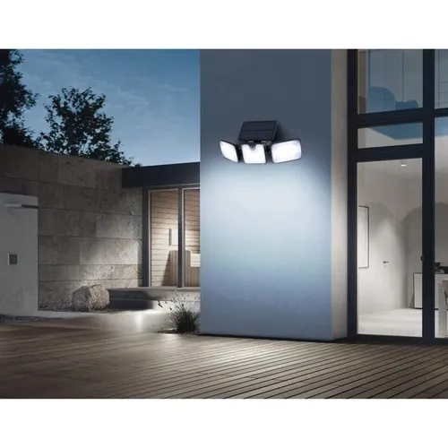 Solární lampa 180 LED IP65