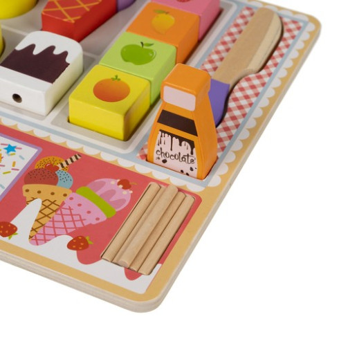 Drevená zmrzlináreň s príslušenstvom