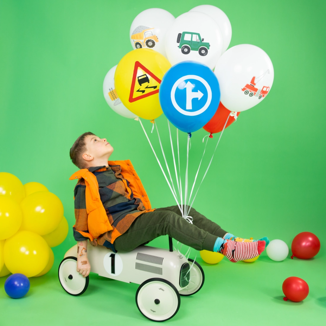 Baloane cu mașinuțe 30 cm, set 9 buc.