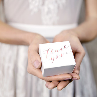 Bele darilne škatlice z rožnato-zlatim napisom Thank you, 10 kosov, 6 × 3,5 × 5,5 cm