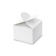 Fehér ajándékdobozok szív alakú zárással 6x5x6 cm – 10 db