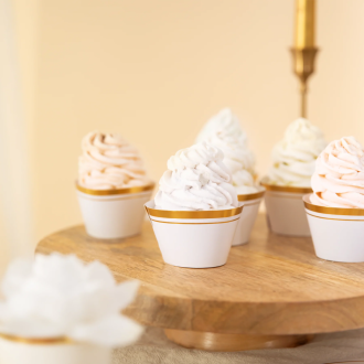 Bele košarice za mafine z zlatim okrasjem – 6 kosov