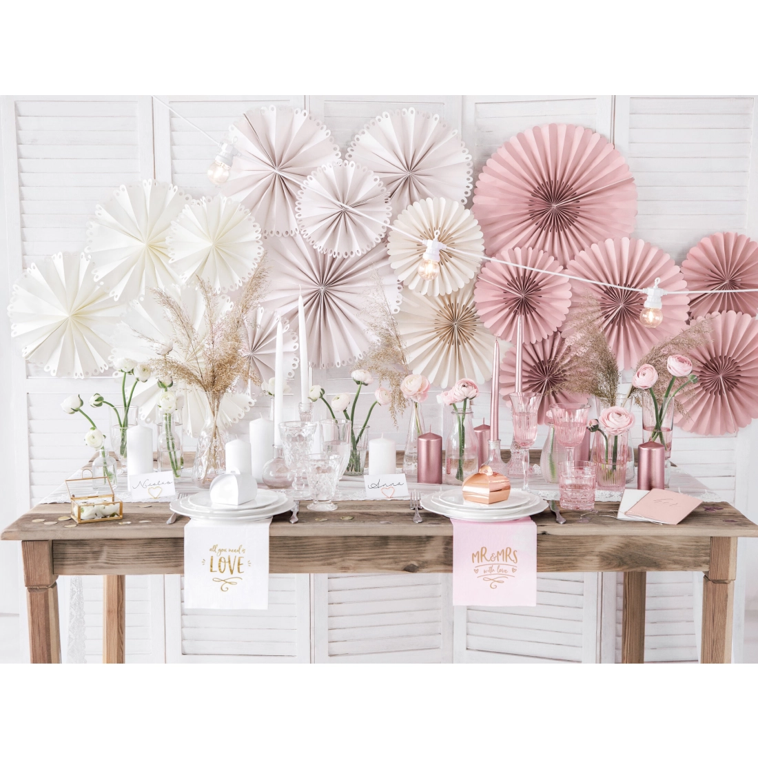 Cutii albe din hârtie 6×6×0,5 cm – set 10 bucăți pentru cadouri