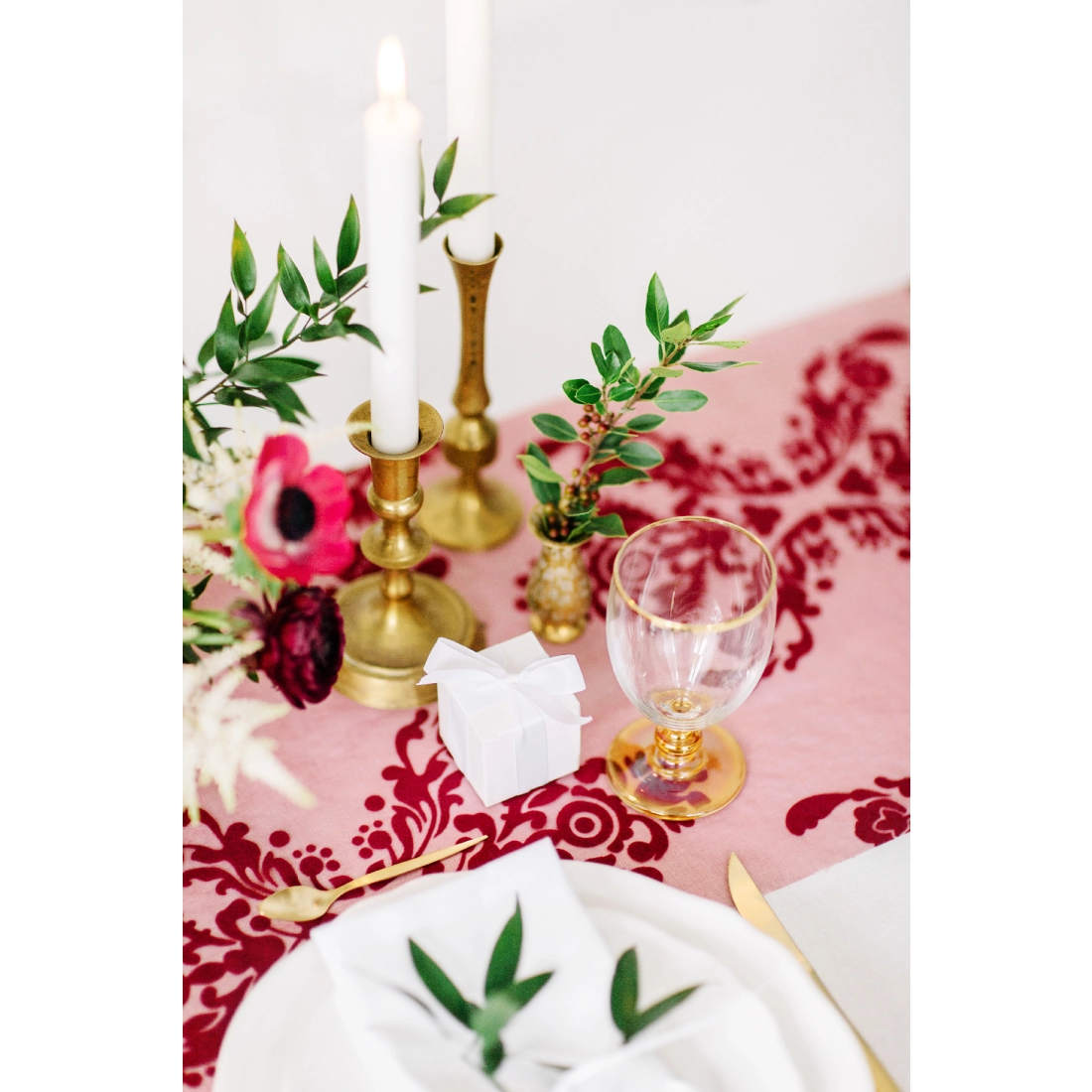 Fehér négyzet alakú papírdobozok 5x5x5 cm – 10 darabos ajándék szett