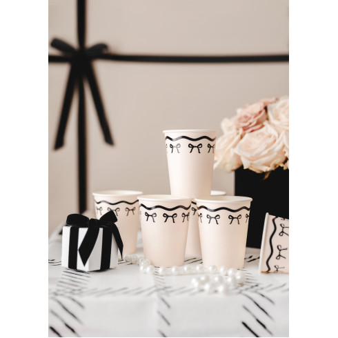 Bele kvadratne papirnate škatlice 5x5x5 cm – set 10 kosov za darila