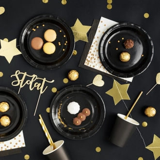 Čierne servítky 10 ks – elegantné papierové obrúsky na párty a oslavy