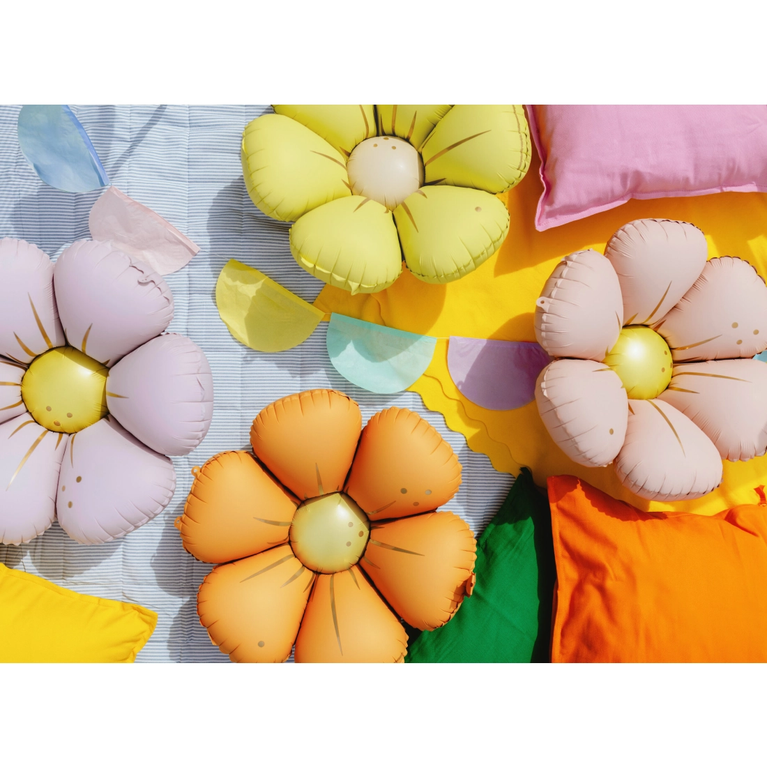 Fólia lufik margaréták, színmix, 65 cm – 4 db-os girland szett