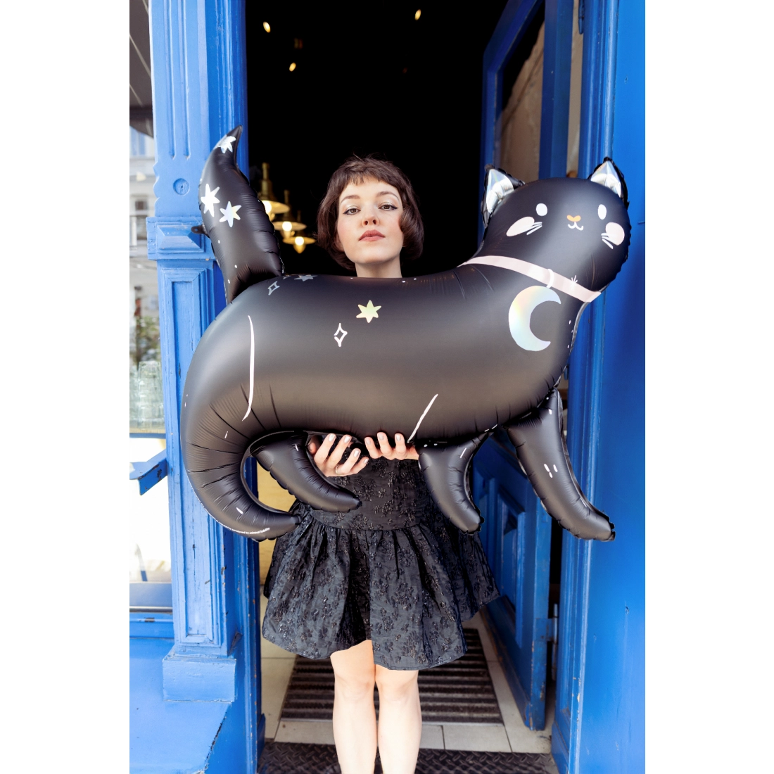 Foliový balónek černá kočka s holografickými hvězdami 96 × 95 cm