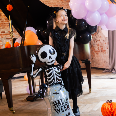 Fólia lufi Csontváz a sírkövön Halloween 58×120,5 cm Fólia lufi Csontváz a sírkövön Halloween 58×120,5 cm