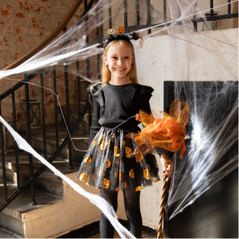 Halloween boszorkányseprű, narancssárga, 120 cm Halloween boszorkányseprű, narancssárga, 120 cm