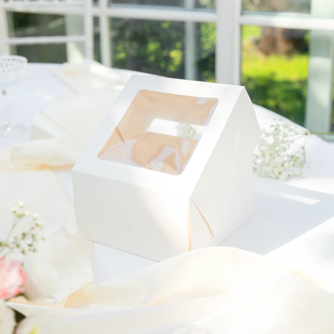 Doboz 4 muffinhez átlátszó ablakkal