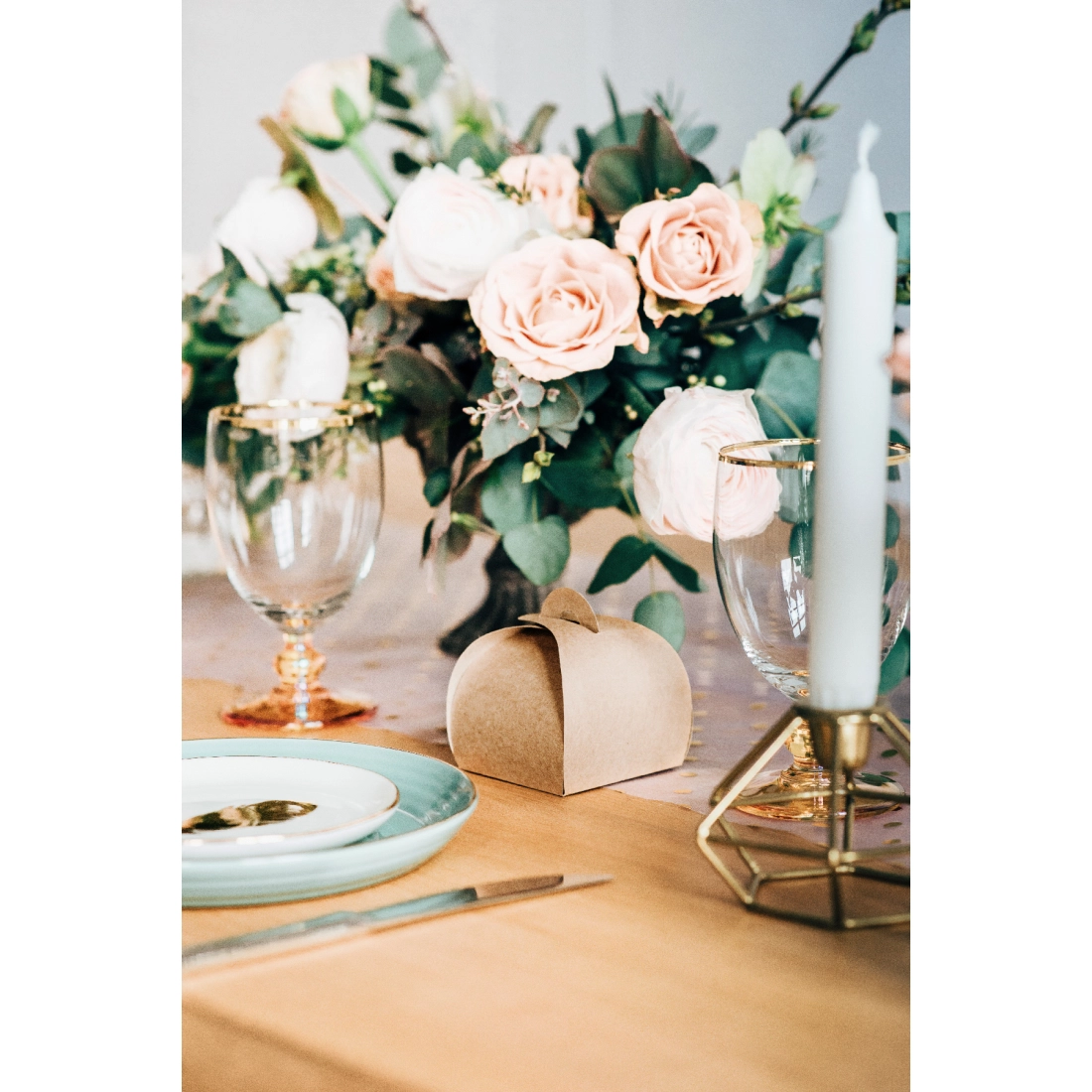 Cutii din hârtie kraft 6x6x5,5 cm – set 10 bucăți pentru cadouri