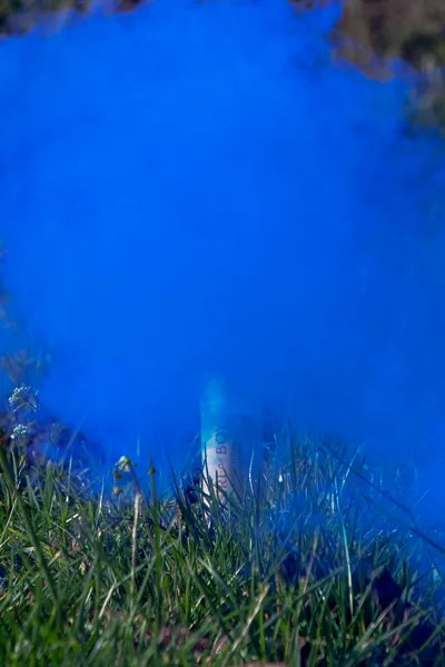 Modrá dýmovnice It's a Boy 22,5 cm – sada 5 ks pro odhalení pohlaví