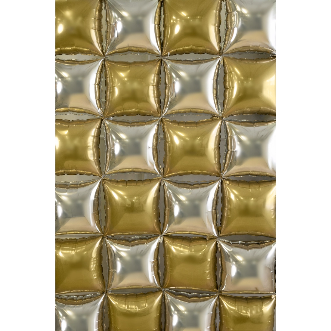 Decor din baloane folie, față-verso, auriu-argintiu, 35x35 cm, 4 buc.