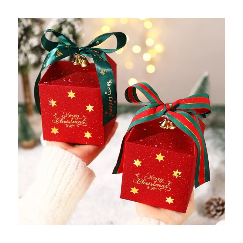 Ozdobná darčeková krabička s mašľou Merry Christmas 10x10x10 cm - červená 