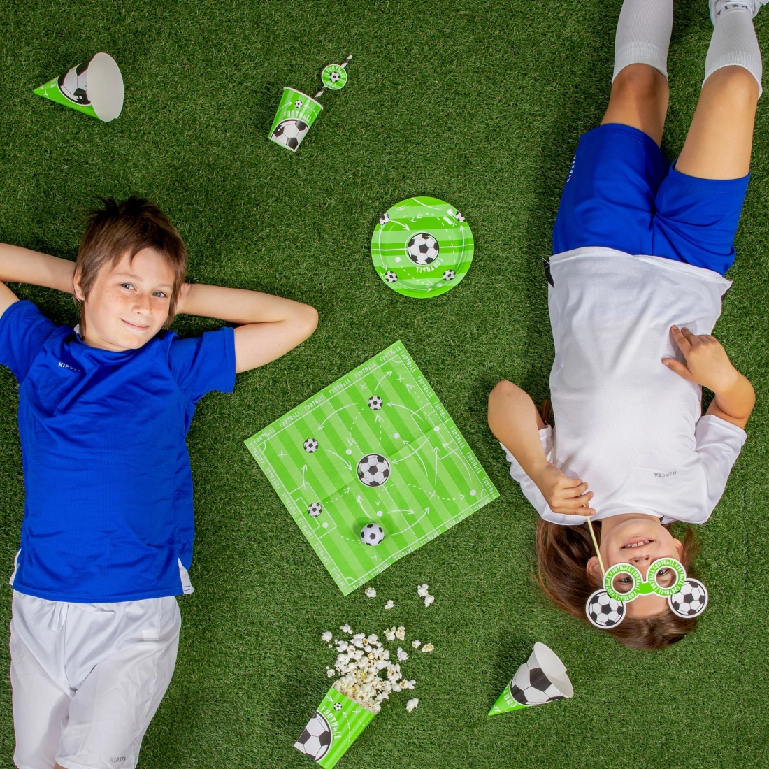 Șervețele de hârtie cu tematică fotbal, 10 buc.