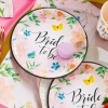 Papírtányérok „Bride to be” virágmintával, 18 cm, 6 db