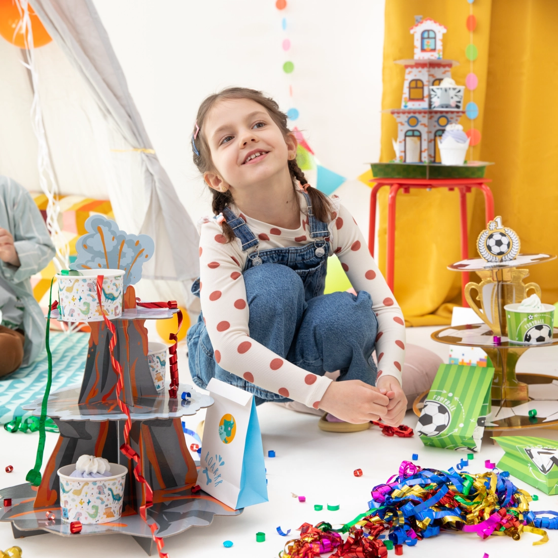 Suport din carton pentru cupcakes și brioșe, Dinozaur, 34x43 cm