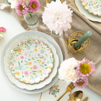 Papirnati krožniki z motivom travniških cvetov, 18 cm, 6 kosov