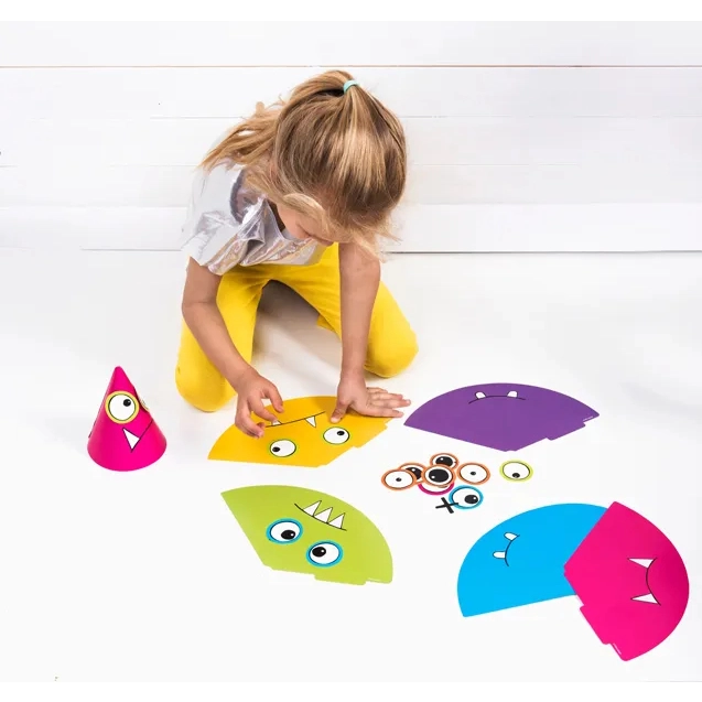 Pălării de petrecere Monstruleti 16 cm, 6 buc.