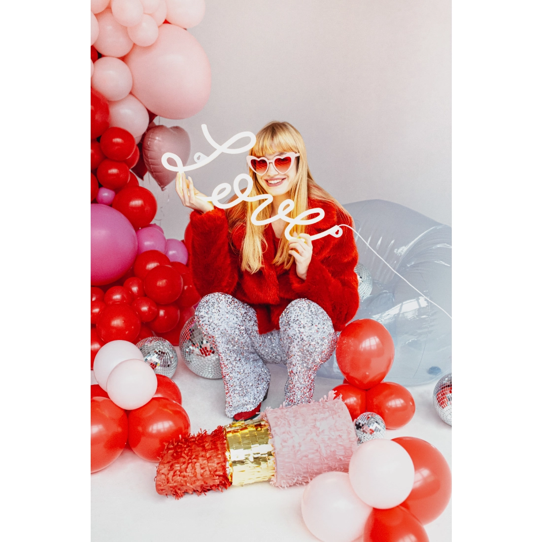 Pinyáta Rúzs 20x54x20 cm