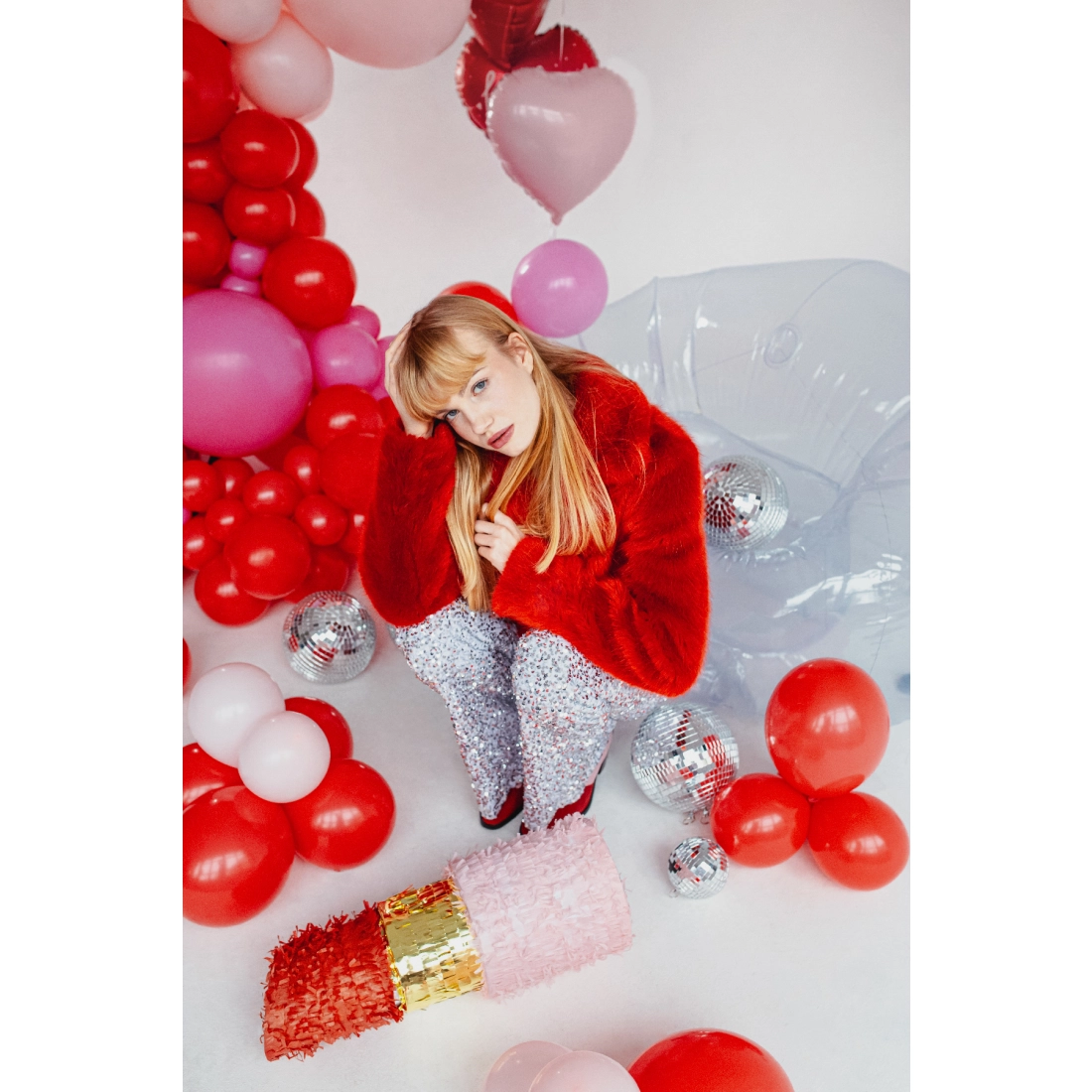 Pinyáta Rúzs 20x54x20 cm