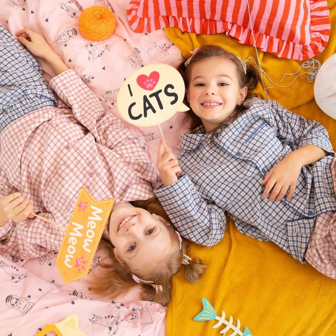 Cicás fotózási kellékek, 14 db