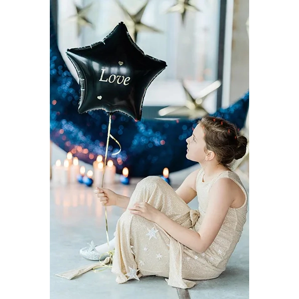 Betűmatricák – egyedi felirat lufikra – arany